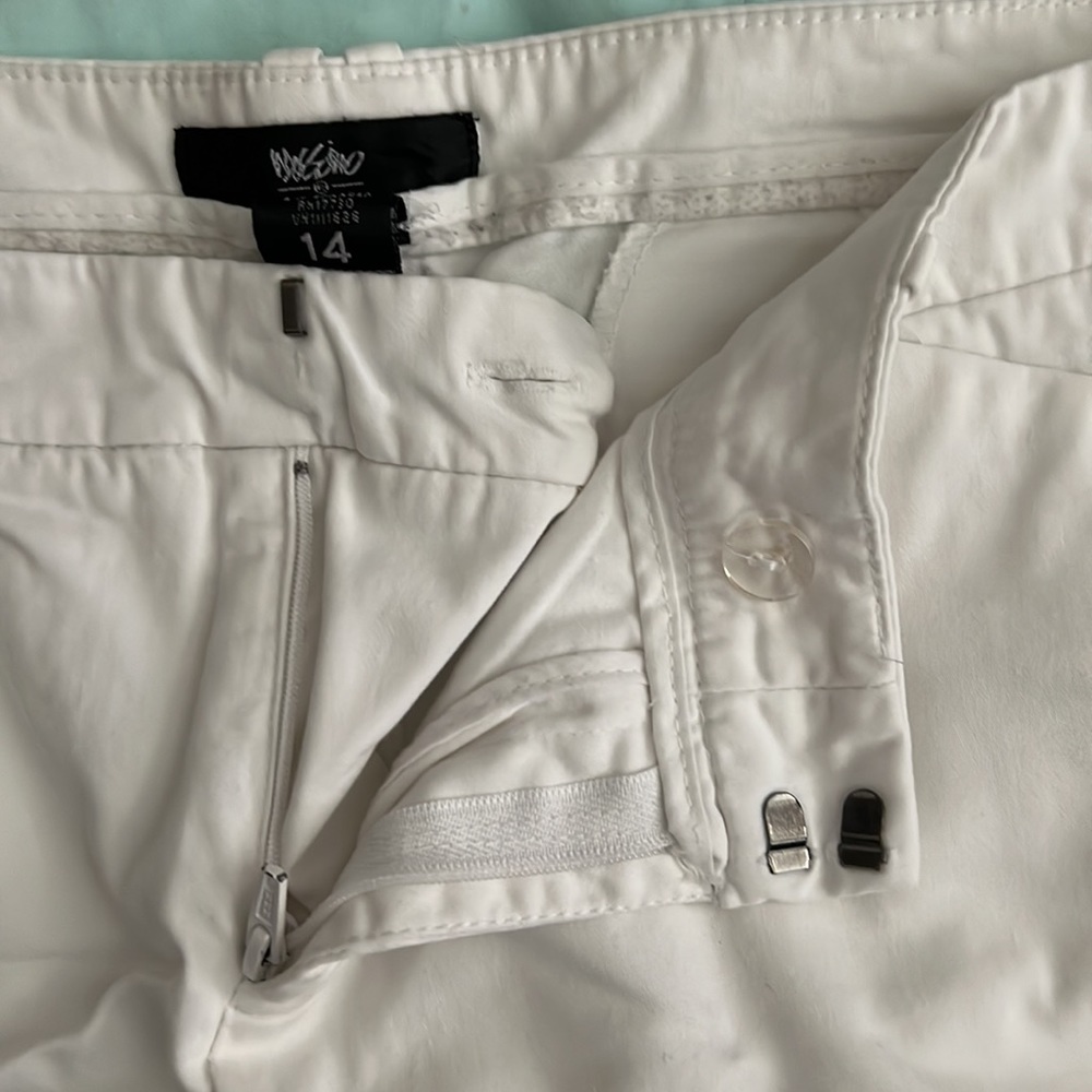 DRESS SHORTS - Picture 4 of 5